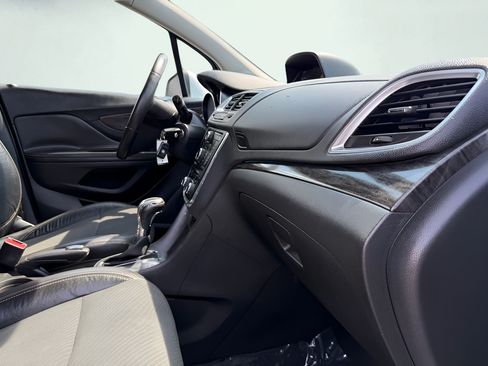 Used 2014 Buick Encore FWD image 27