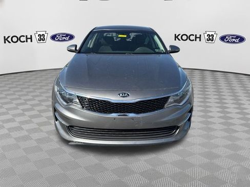 Used 2016 Kia Optima LX w/ LX Convenience Package FWD image 2