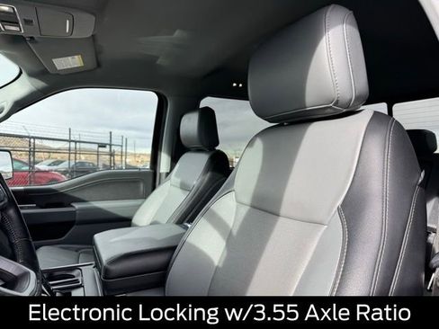 Used 2022 Ford F150 Lariat w/ FX4 Off-Road Package image 17