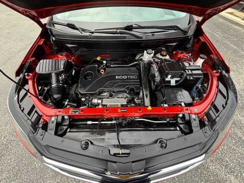 Used 2020 Chevrolet Equinox LT FWD image 37