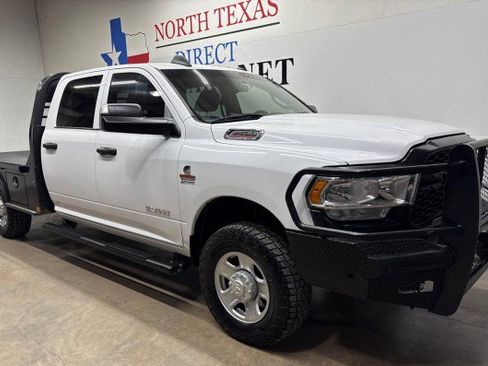 Used 2022 RAM 3500 Tradesman image 3