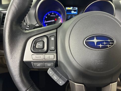 Used 2016 Subaru Outback 3.6R Limited image 17