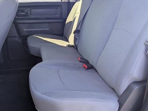 Used 2018 RAM 2500 Tradesman w/ Chrome Appearance Group image 16