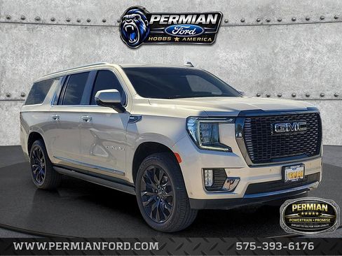 Used 2024 GMC Yukon XL Denali Ultimate AWD/4WD image 6
