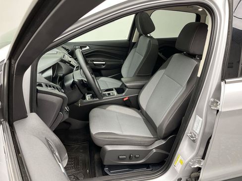 Used 2017 Ford Escape SE AWD/4WD image 10