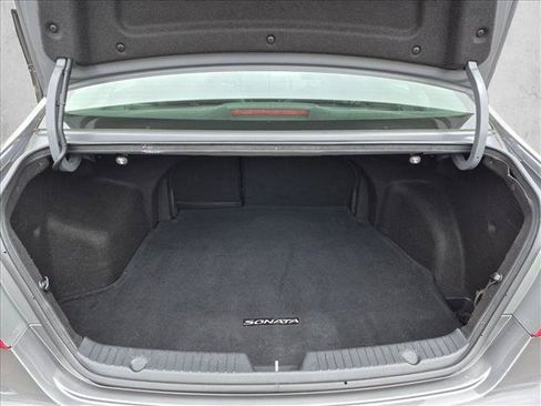 Used 2012 Hyundai Sonata GLS w/ Popular Equipment Pkg FWD image 7