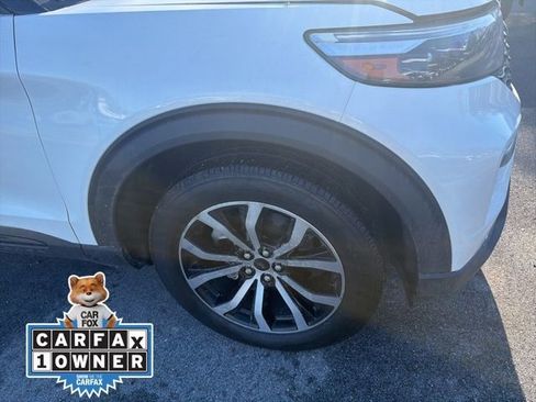 Used 2020 Ford Explorer ST w/ Premium Technology Package image 24