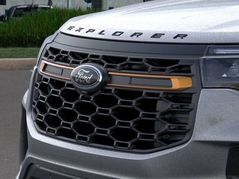 New 2026 Ford Explorer Tremor w/ Tremor Convenience Package AWD/4WD image 17