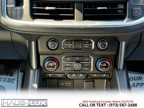 Used 2021 Chevrolet Suburban LT AWD/4WD image 28