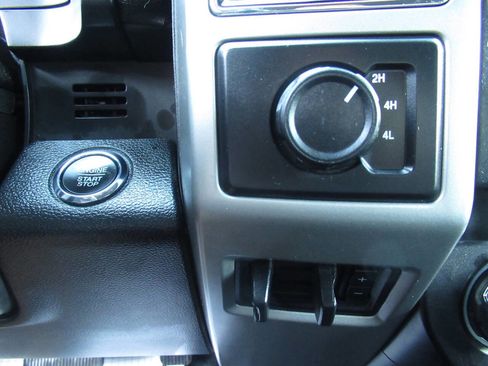 Used 2021 Ford F350 Lariat w/ Lariat Ultimate Package image 35