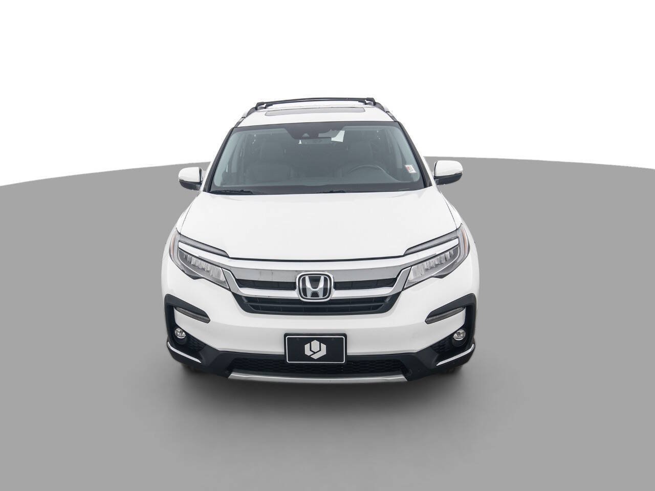 Used 2021 Honda Pilot Touring image 2