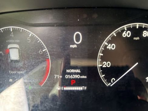 Used 2024 Honda CR-V EX-L image 14