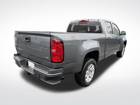 Used 2022 Chevrolet Colorado LT w/ Safety Package AWD/4WD image 3