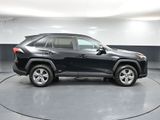 Used 2022 Toyota RAV4 XLE image 3