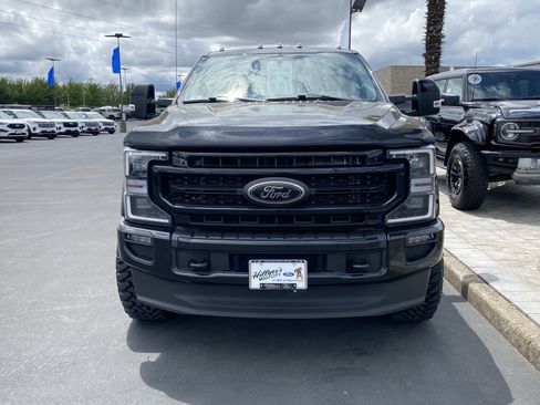 Used 2021 Ford F250 Lariat image 3