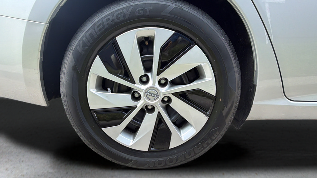 Certified 2024 Nissan Altima 2.5 S FWD image 22