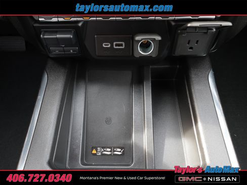 Used 2023 Chevrolet Silverado 3500 LTZ w/ LTZ Premium Package image 32