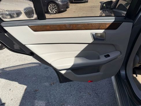 Used 2014 Mercedes-Benz E 350 Sedan w/ Premium 1 Package image 16