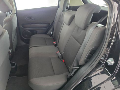 Used 2022 Honda HR-V LX image 17