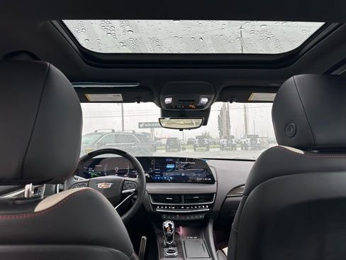 Used 2025 Cadillac CT5 Sport image 24