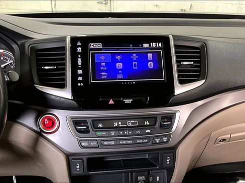 Used 2018 Honda Pilot EX-L image 19