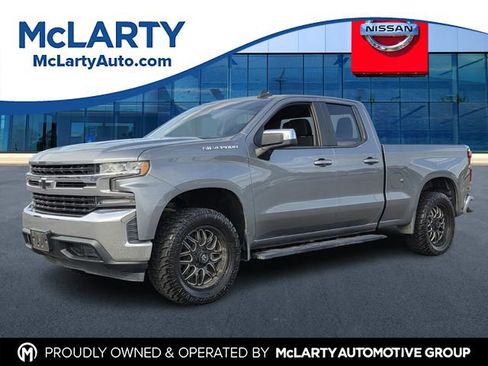 Used 2020 Chevrolet Silverado 1500 LT image 1
