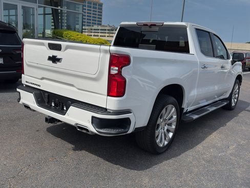 Used 2022 Chevrolet Silverado 1500 High Country w/ LPO, Dark Essentials Package AWD/4WD image 5
