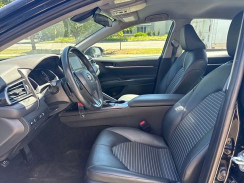 Used 2024 Toyota Camry SE FWD image 14