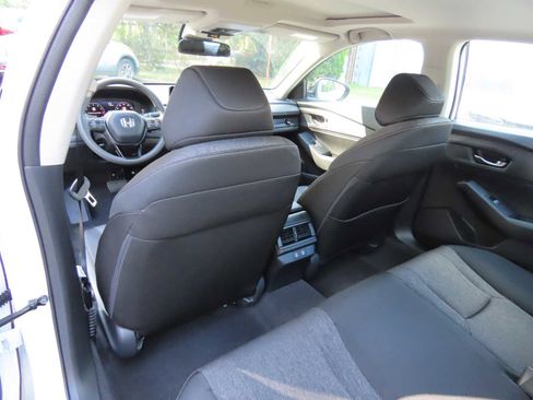 New 2025 Honda Accord SE image 13