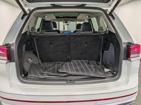 Used 2024 Volkswagen Atlas SEL Premium R-Line AWD/4WD image 24