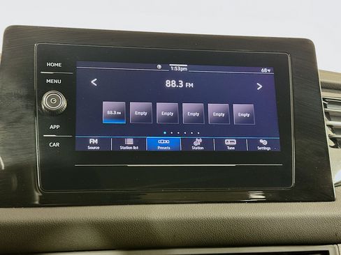 Used 2025 Volkswagen Jetta S FWD image 21