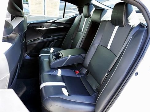 Used 2025 Toyota Camry SE FWD image 16