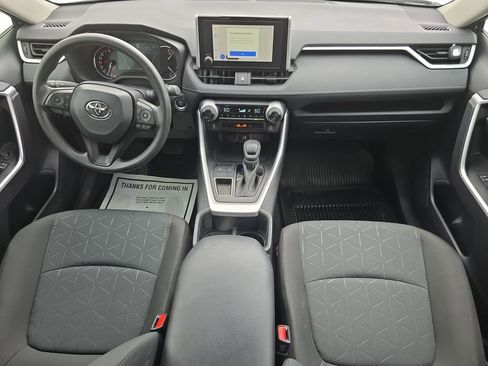 Used 2025 Toyota RAV4 XLE w/ Convenience Package FWD image 9