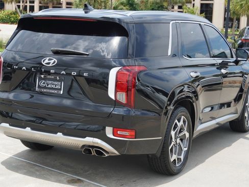 Used 2022 Hyundai Palisade Calligraphy FWD image 6