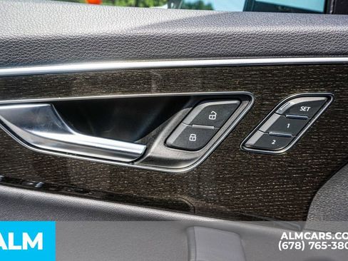 Used 2025 Audi Q7 3.0T Premium Plus image 50