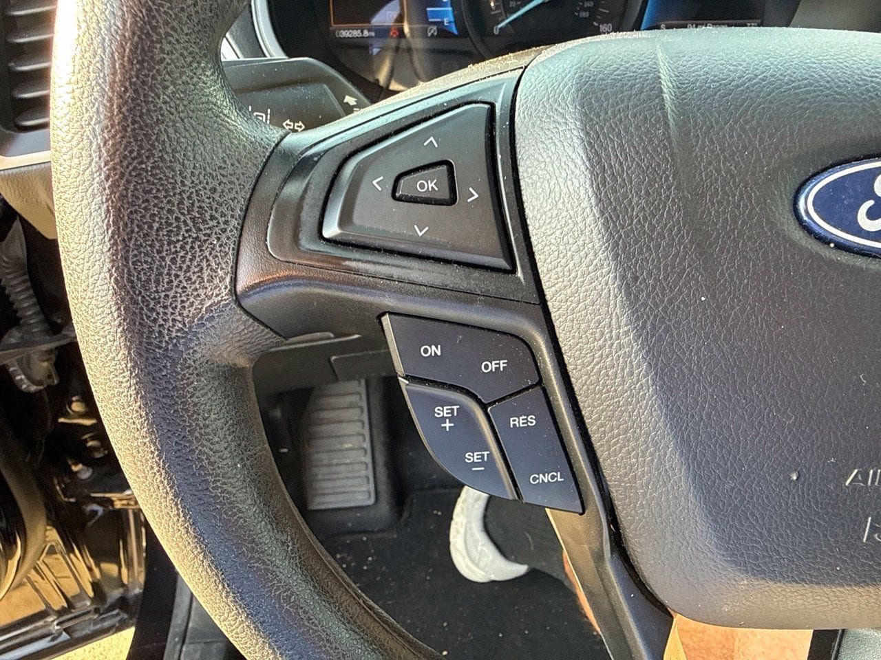 Used 2024 Ford Edge SE w/ Black Appearance Package AWD/4WD image 27