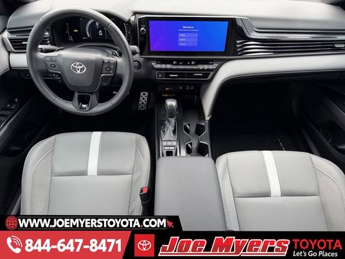 Used 2025 Toyota Camry SE w/ Multimedia Upgrade Package image 13