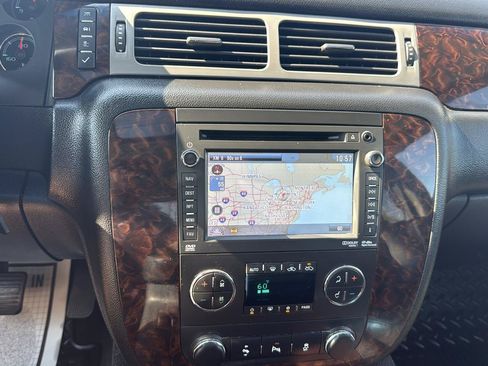 Used 2013 GMC Sierra 1500 Denali AWD/4WD image 19