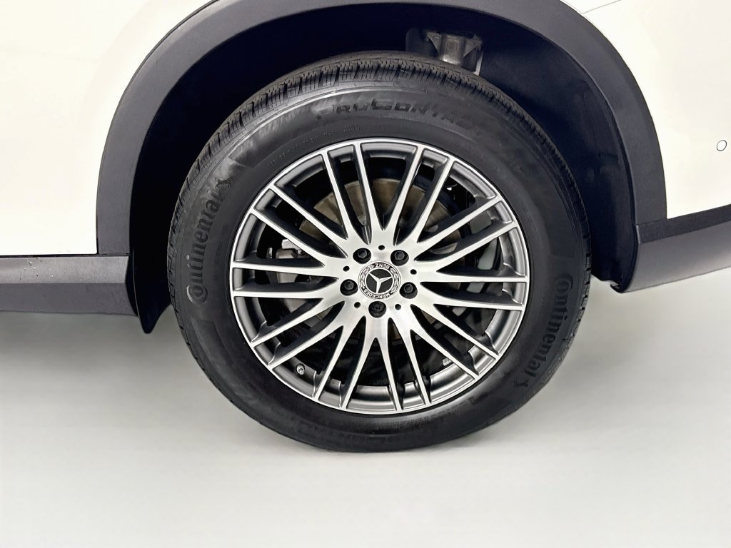 Certified 2026 Mercedes-Benz GLC 300 image 31