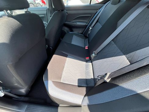 Used 2025 Nissan Versa SV FWD image 25