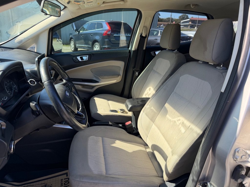 Used 2018 Ford EcoSport SE FWD image 11