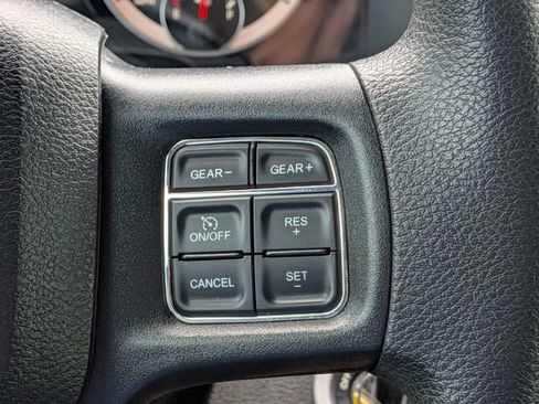 Used 2019 RAM 1500 Express w/ Express Value Package AWD/4WD image 25
