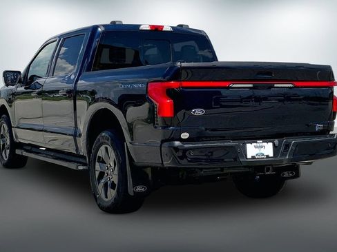 Used 2023 Ford F150 Lightning Lariat w/ Equipment Group 511A High AWD/4WD image 11