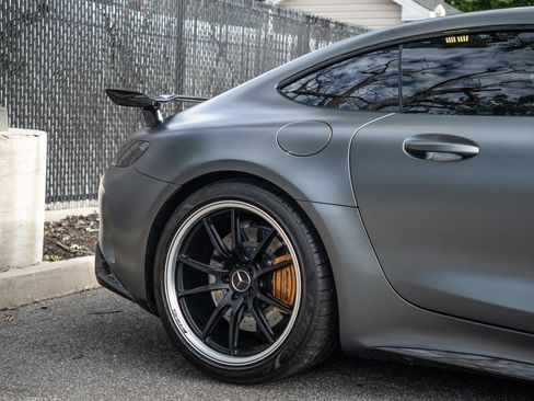 Used 2019 Mercedes-Benz AMG GT R image 30
