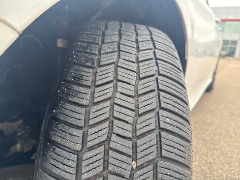 Used 2016 Honda Accord LX image 42