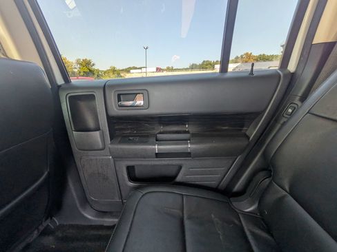 Used 2016 Ford Flex SEL w/ Equipment Group 202A FWD image 35