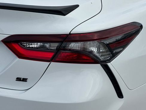 Used 2024 Toyota Camry SE image 24