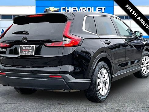Used 2025 Honda CR-V LX image 5