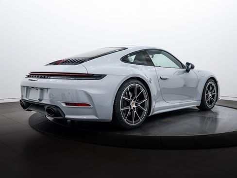 New 2026 Porsche 911 Carrera T image 7