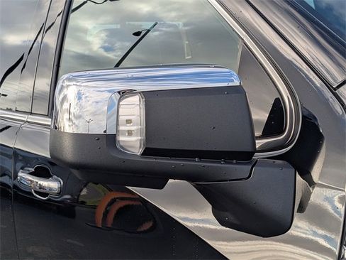 New 2026 GMC Sierra 1500 Denali w/ Denali Reserve Package image 12